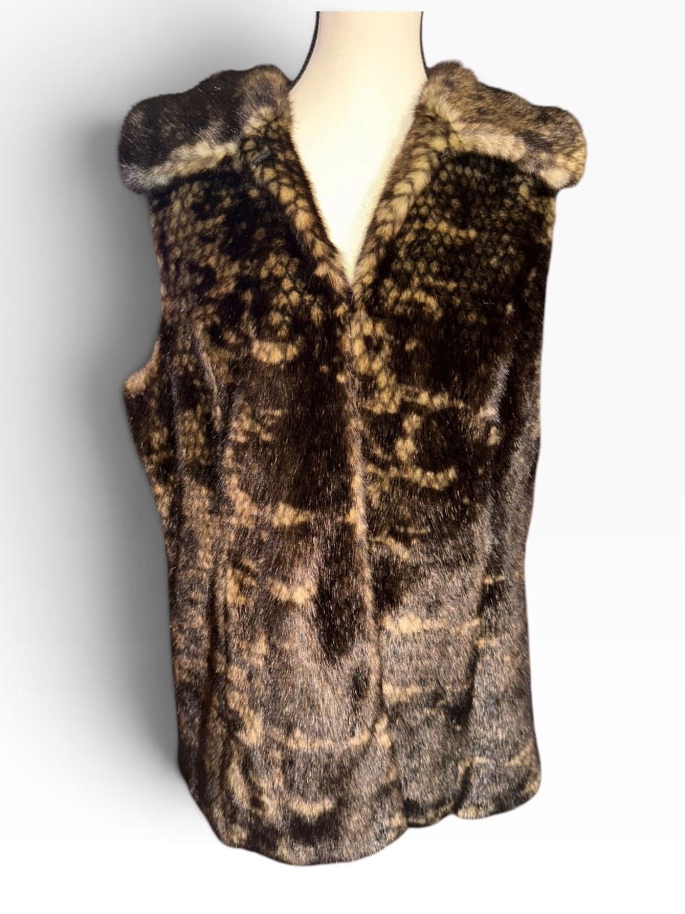 Dennis Basso Faux Fur Vest Womens M Brown Black Animal Print Mink Look Luxury M